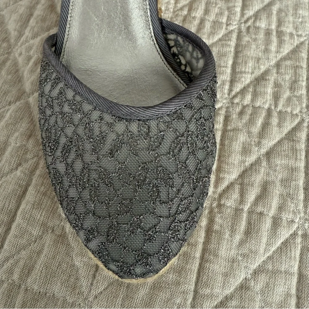NWOB Adrianna Papell Silver Penny Espadrille Wedge Lace Up Ribbon Ankle Tie 8.5